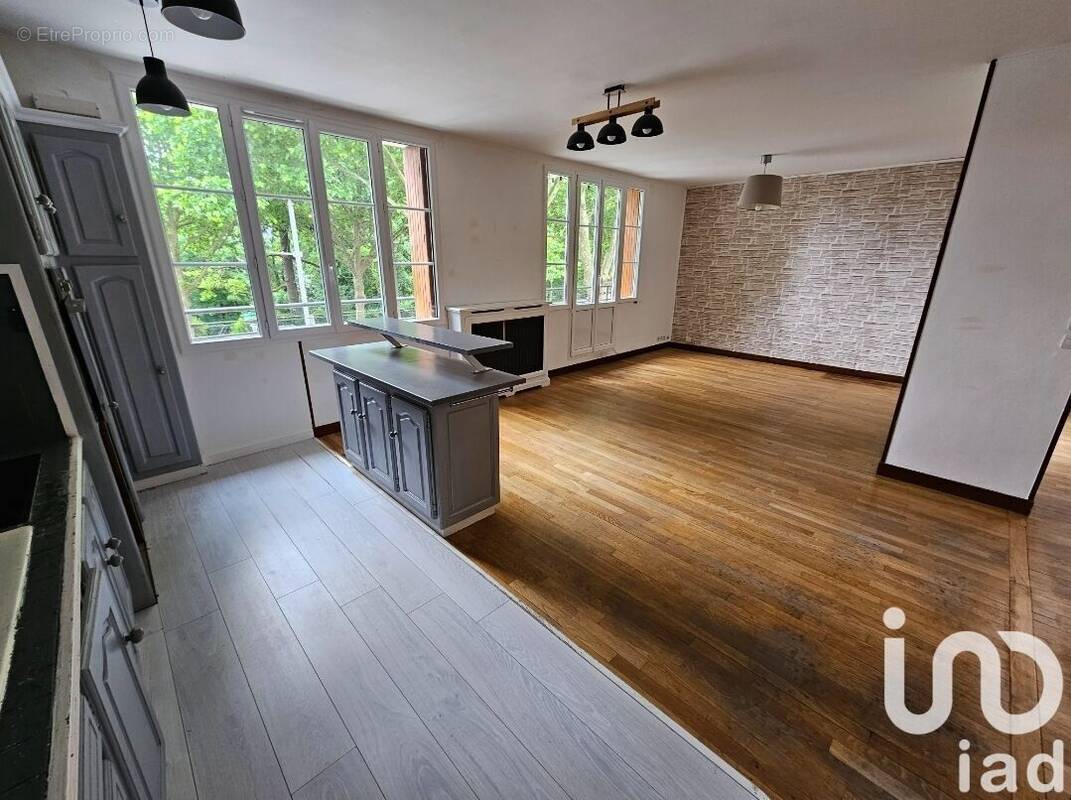 confiez la r&eacute;novation de votre appartement &agrave; bonneuil &agrave; des experts qualifi&eacute;s. profitez de solutions sur-mesure, d&rsquo;un accompagnement personnalis&eacute; et d&rsquo;un r&eacute;sultat &agrave; la hauteur de vos attentes. demandez votre devis gratuit d&egrave;s maintenant !