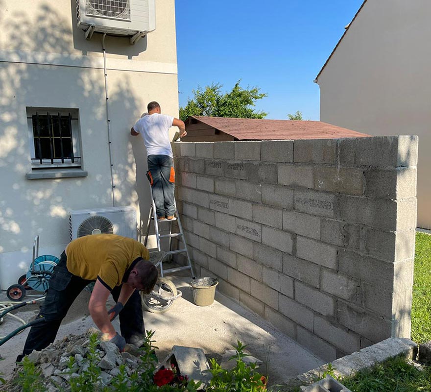 d&eacute;couvrez artisan idf travaux, votre partenaire de confiance en &icirc;le-de-france pour tous vos projets de r&eacute;novation, construction et am&eacute;nagement. devis gratuit et interventions rapides par des professionnels qualifi&eacute;s.