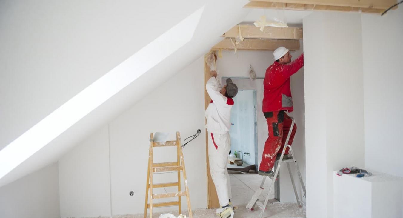 faites appel à un artisan spécialisé en travaux d’intérieur à 94380 : rénovation, aménagement, peinture, pose de revêtements et conseils personnalisés pour sublimer votre maison ou appartement.