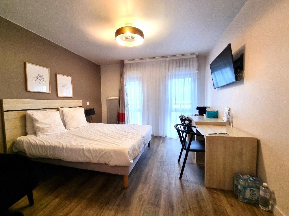d&eacute;couvrez le prix moyen d'une r&eacute;novation d'appartement dans le val-de-marne (94) : conseils, devis et estimation des co&ucirc;ts pour votre projet.