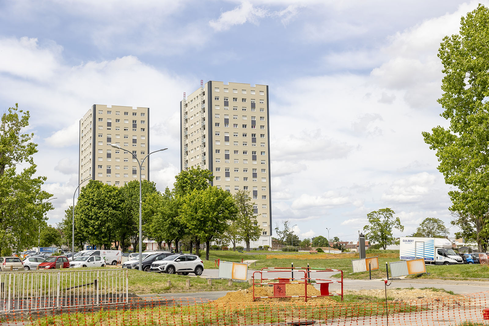 confiez votre projet de rénovation de bâtiment à bonneuil à des experts qualifiés. travaux complets, conseils personnalisés et devis gratuit pour transformer votre espace selon vos besoins.