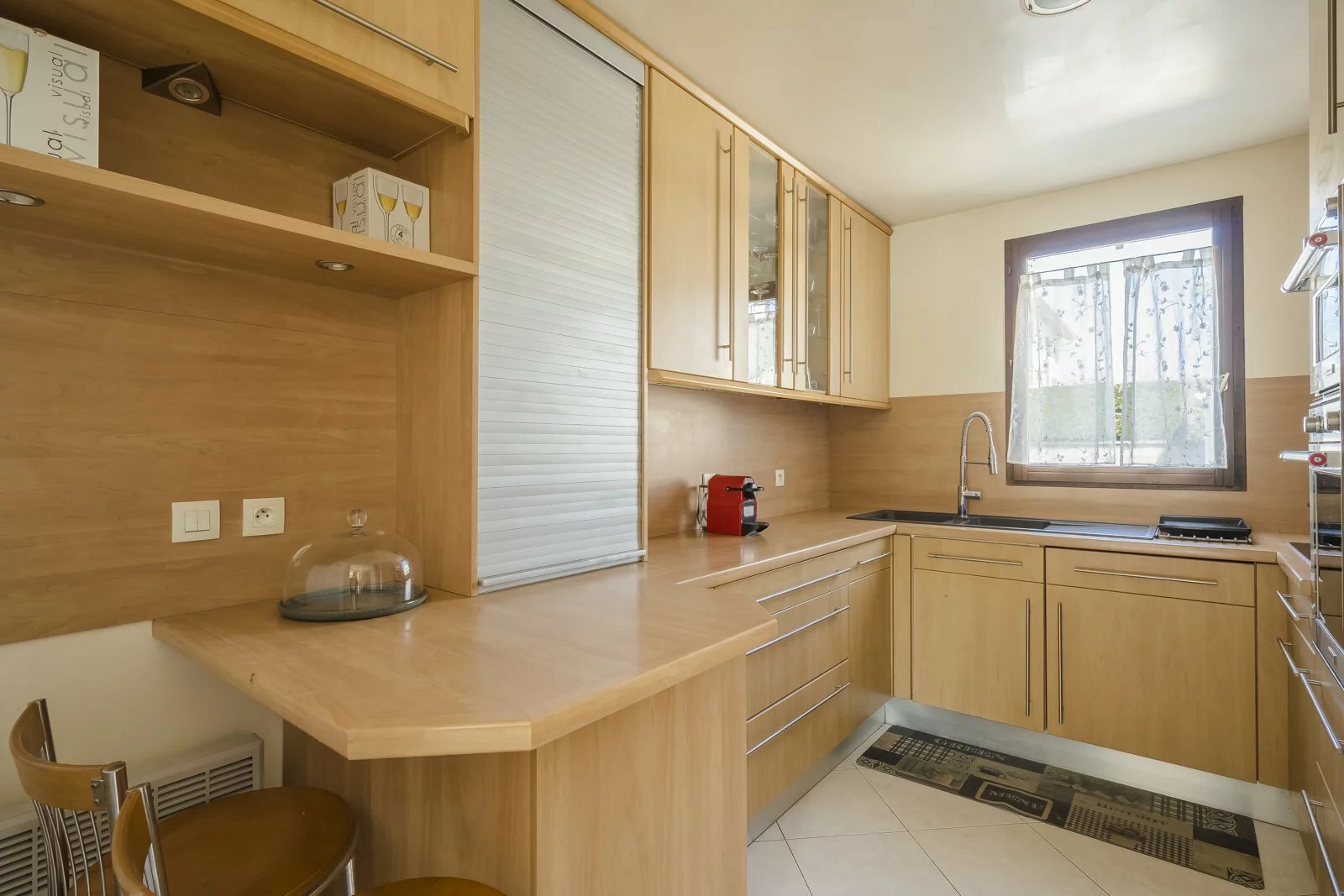 confiez la r&eacute;novation de votre cuisine &agrave; 94380 &agrave; des professionnels qualifi&eacute;s. am&eacute;nagement sur mesure, conseils personnalis&eacute;s et mat&eacute;riaux de qualit&eacute; pour transformer votre espace culinaire selon vos envies.