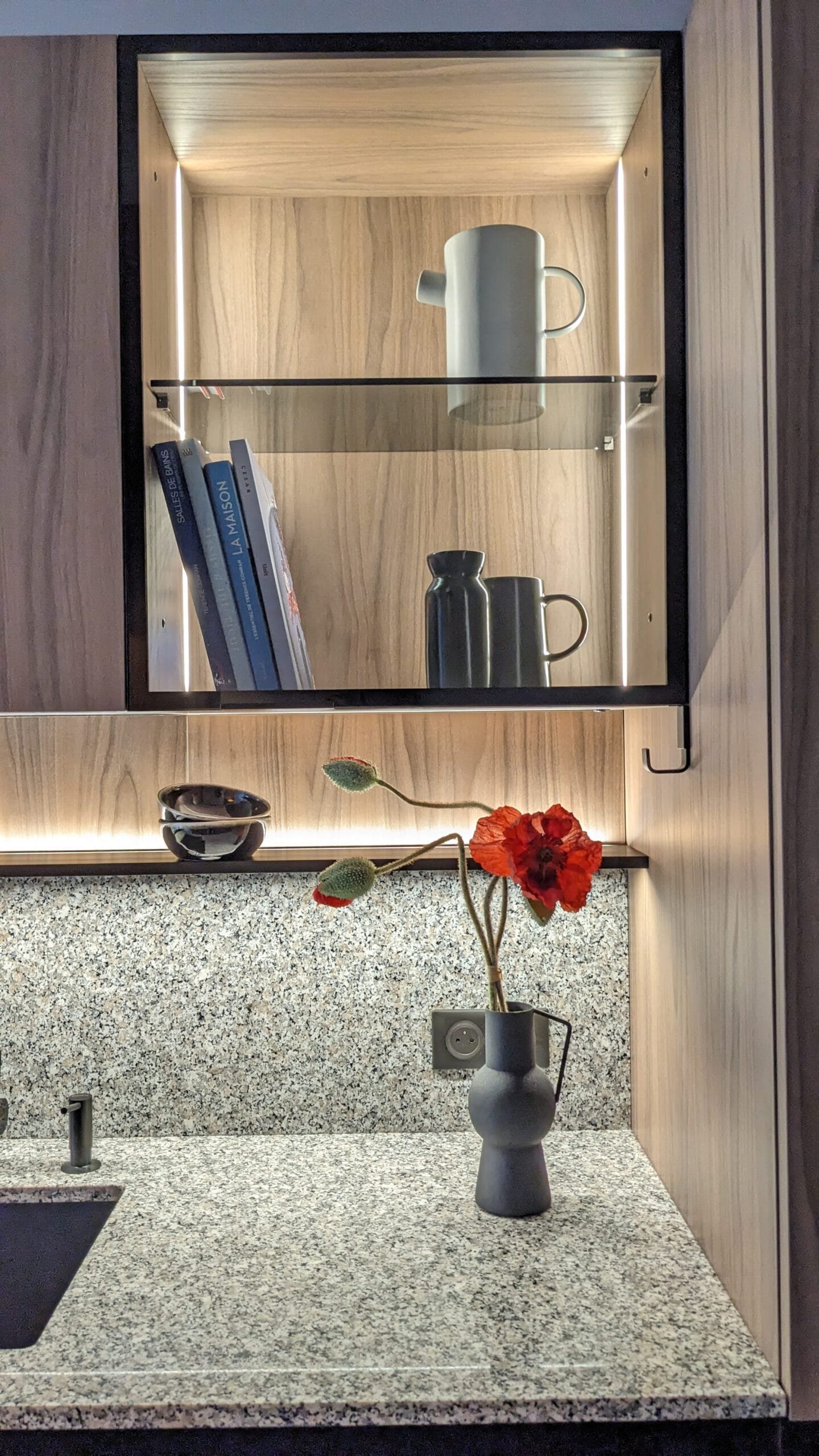 besoin de rénover votre cuisine à 94380 ? découvrez nos solutions sur-mesure pour moderniser votre espace, améliorer la fonctionnalité et valoriser votre logement. devis gratuit et conseils personnalisés.