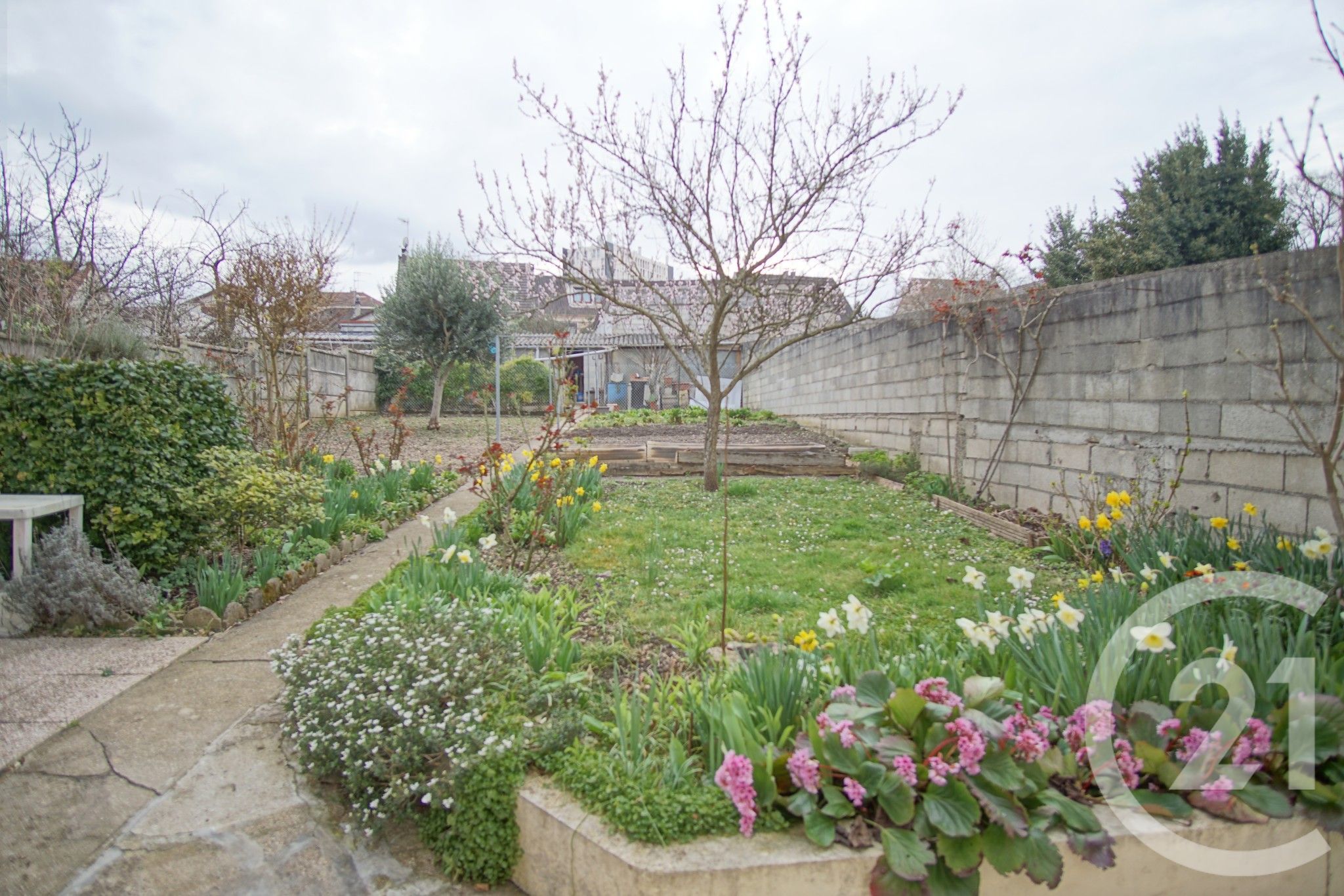 confiez la r&eacute;novation de votre maison &agrave; bonneuil-sur-marne &agrave; des experts qualifi&eacute;s. travaux complets, conseils personnalis&eacute;s et accompagnement sur-mesure pour moderniser votre habitat.