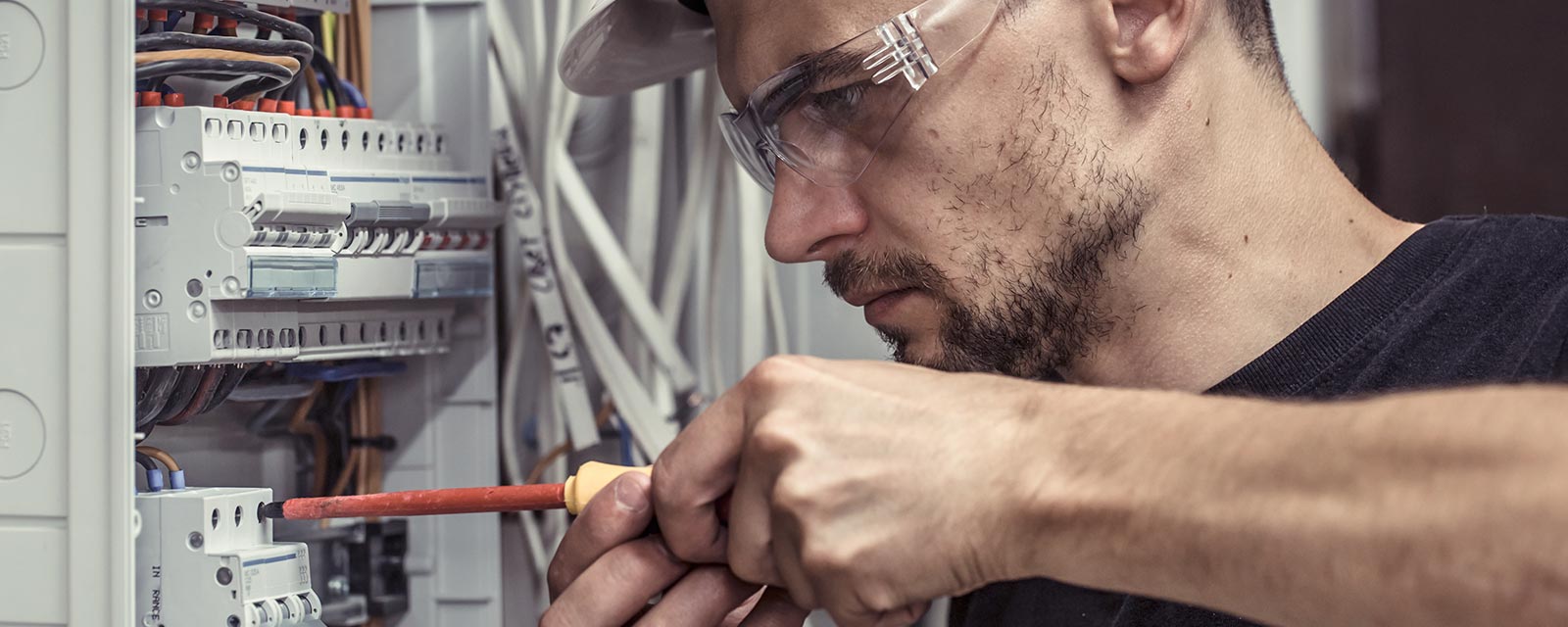 d&eacute;couvrez des astuces d'&eacute;lectricien pour r&eacute;aliser des &eacute;conomies d'&eacute;nergie &agrave; bonneuil-sur-marne. conseils pratiques et solutions efficaces pour votre installation &eacute;lectrique.