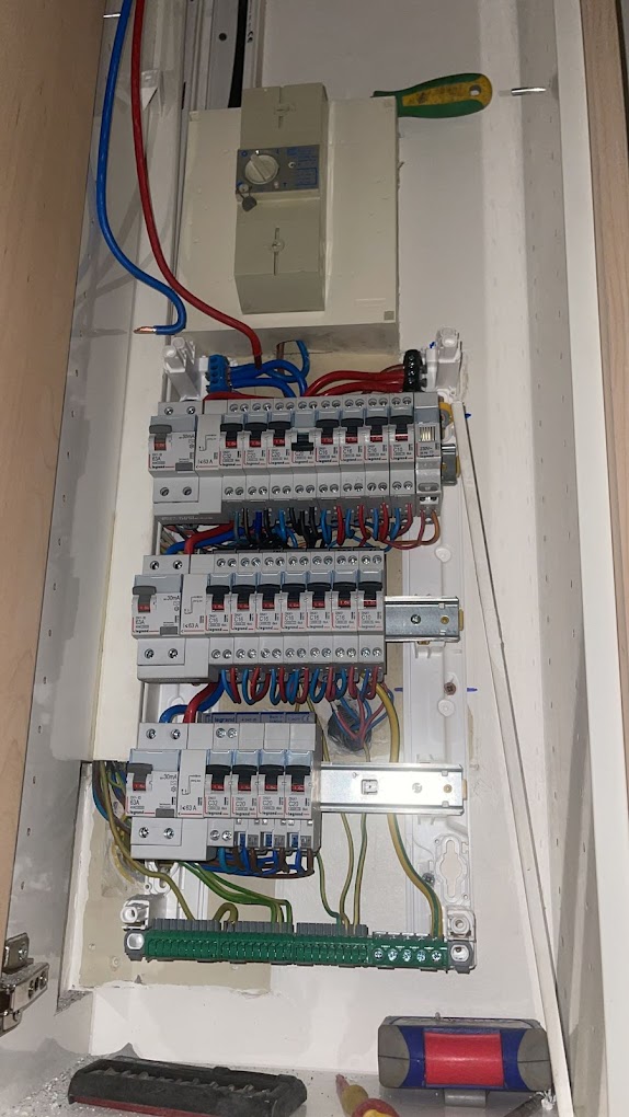 trouver un électricien fiable à bonneuil-sur-marne pour tous vos travaux électriques : installations, réparations et maintenance avec expertise et rapidité.