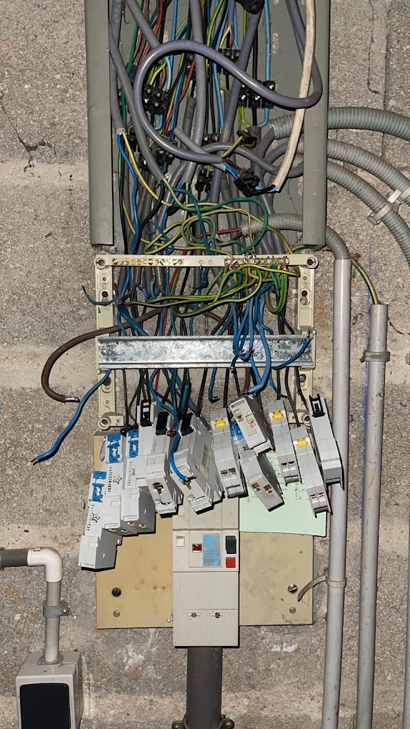 électricien à bonneuil-sur-marne pour tous vos projets : installation, réparation et maintenance électrique rapide et fiable. contactez-nous dès aujourd'hui !