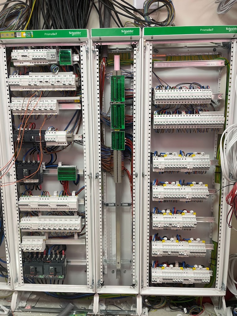 expert en installation de tableau &eacute;lectrique &agrave; bonneuil-sur-marne, assurant s&eacute;curit&eacute; et conformit&eacute; pour tous vos besoins &eacute;lectriques r&eacute;sidentiels et professionnels.